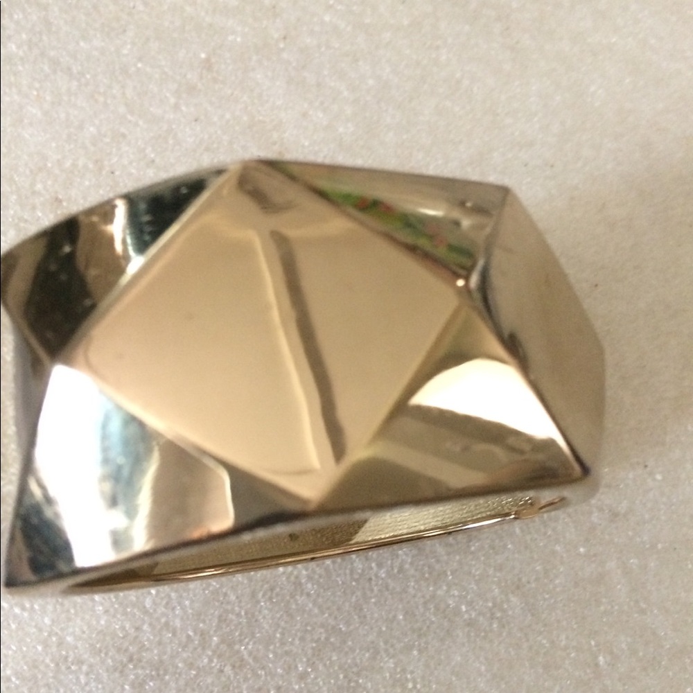Wide cuff bracelet gold tone